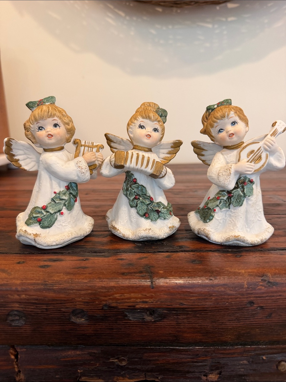 HOMCO Hand Painted Angel Christmas Musicians Porcelain 4” Height #5252 Vintage